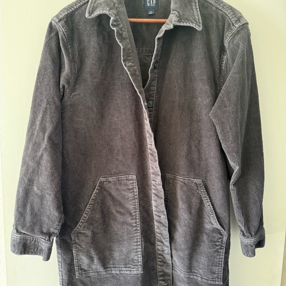 GAP Corduroy Shirt Jacket Size: Small